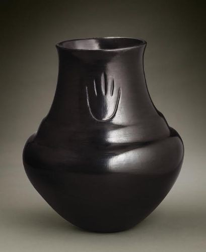 Large Water Jar by Christina Naranjo