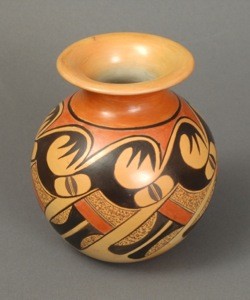 Dextra Quotskuyva Jar with Bird and Feather Motifs