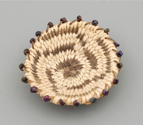 Miniature Pima Tray Basket with Beads