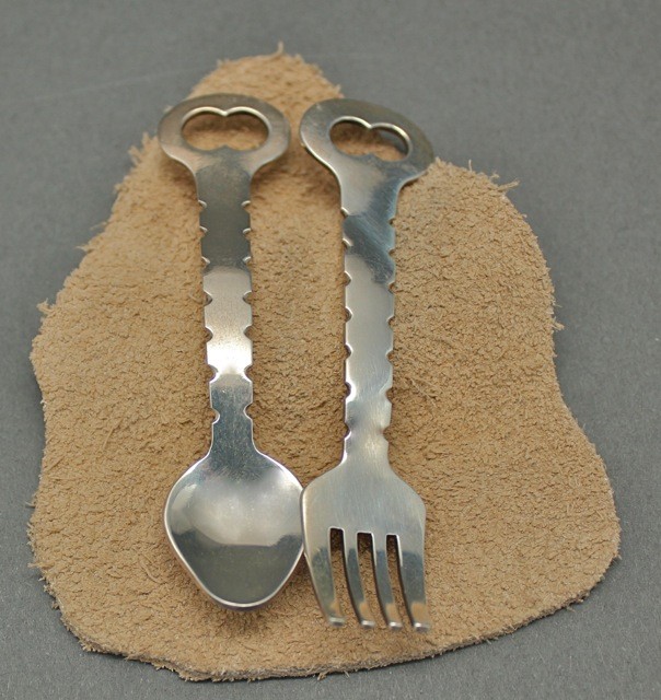 Darrell Jumbo Silver Fork & Spoon Pin Set