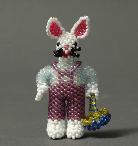 Hollie Booqua Beaded Easter Bunny 