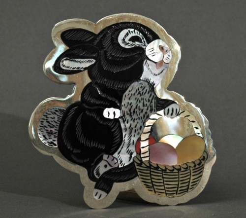 Dale Edaakie Pin of Brown Bunny