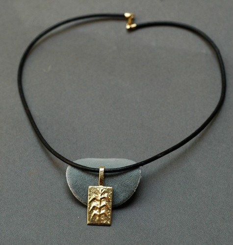 Darryl Dean Begay Pendant With Corn of 18kt Gold