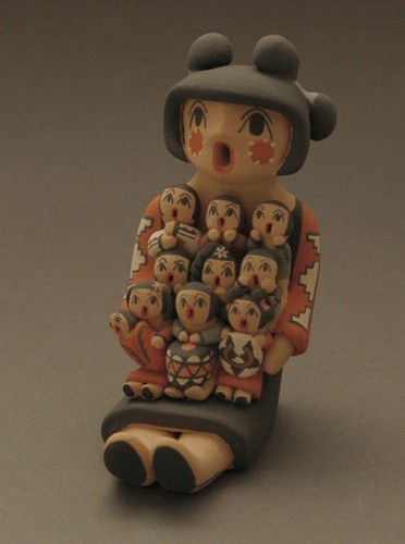 Chrislyn Fragua Storyteller With Nine Children and One Baby 