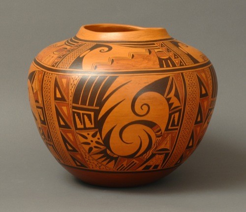 Les Namingha Jar - Sikyatki Influence