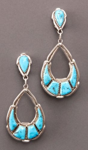Alvina Quam Turquoise Dangle Earrings