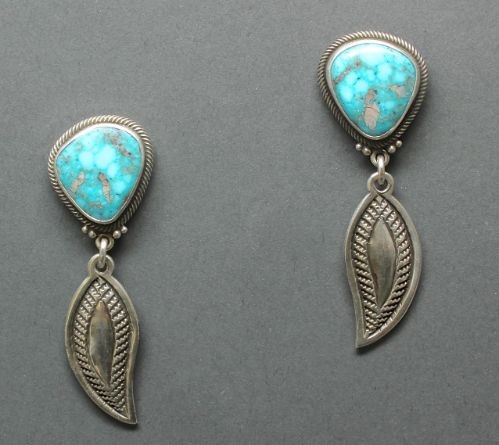 Perry Shorty Dangle Earrings