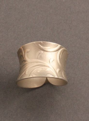 Maria Samora Anticlastic Silver Ring