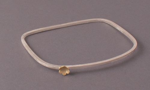 Heidi Bigknife Flower Bracelet