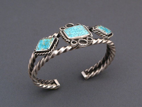 Liz Wallace Bracelet - 3 Stone #8 Turquoise