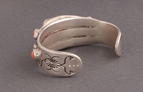 McKee Platero Bracelet of Coral and Jet