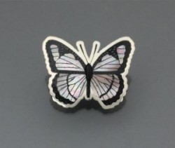 Dale Edaakie Pin - Pink Butterfly